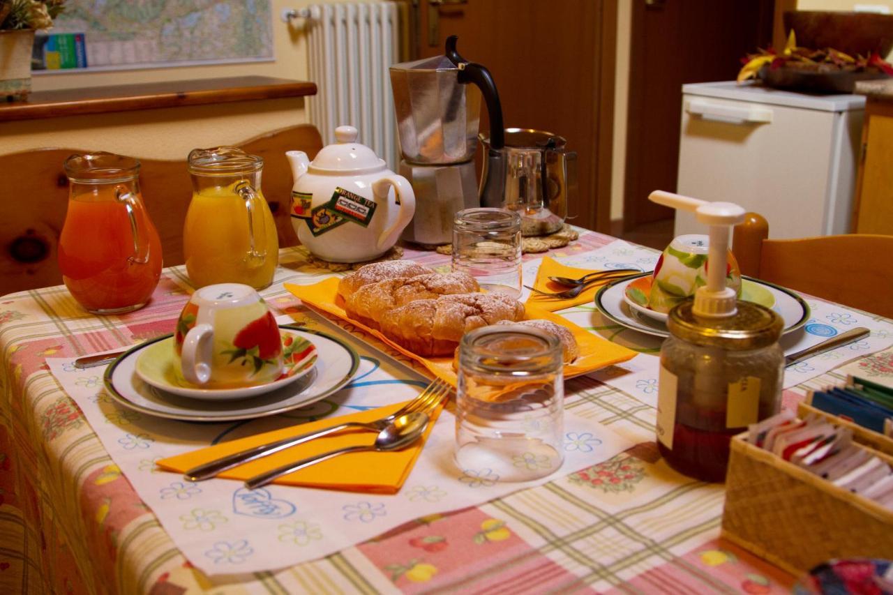 Guest House Il Nido Dello Svasso -Foresteria Lombarda- Сорико Экстерьер фото